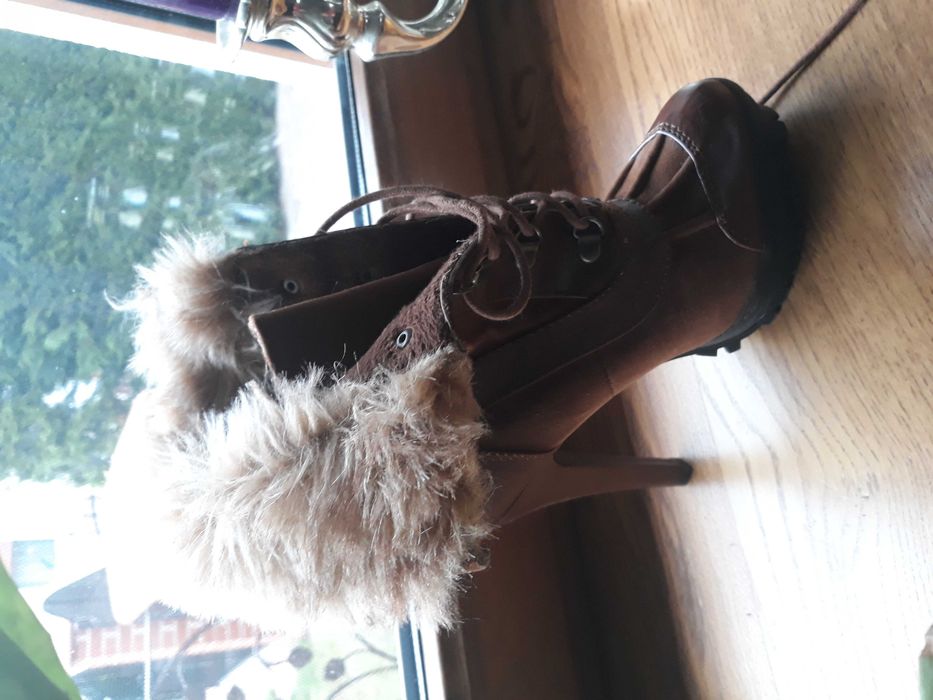 Kozaki na platformie