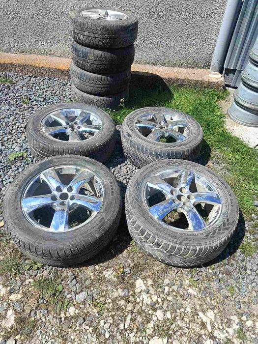 Шини диски титани резина Lexus