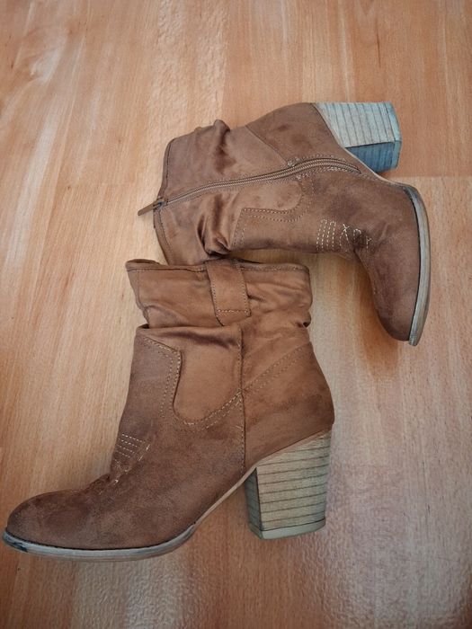 Buty kowbojki r. 38