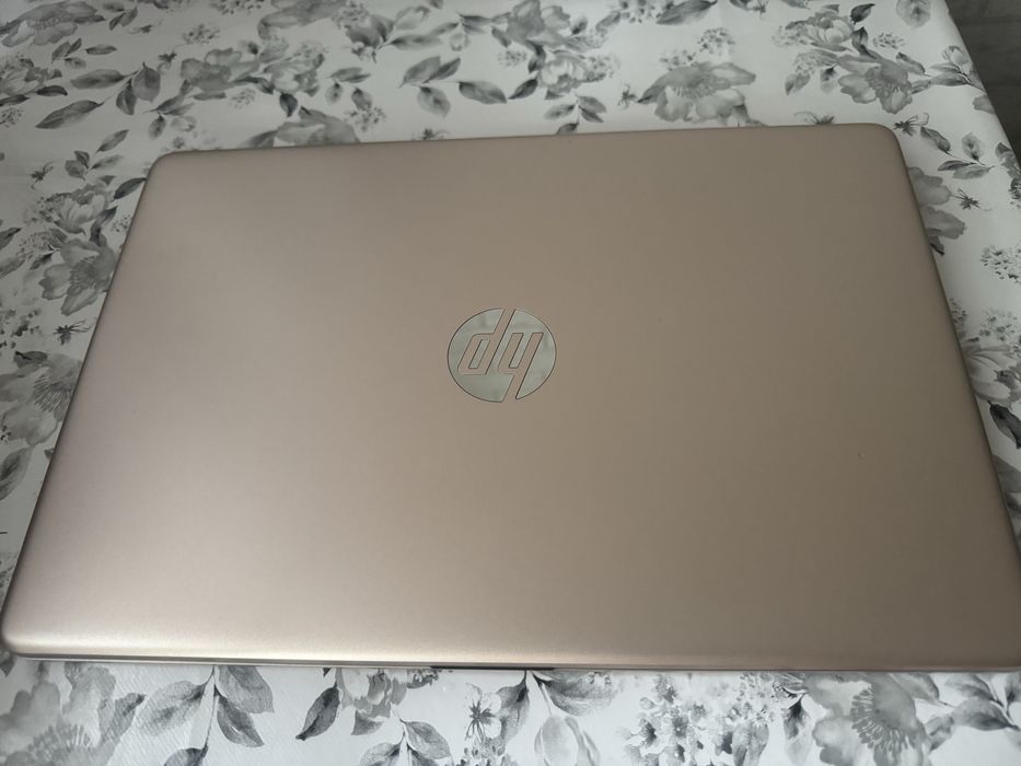 Laptop HP 15-dy0027ds