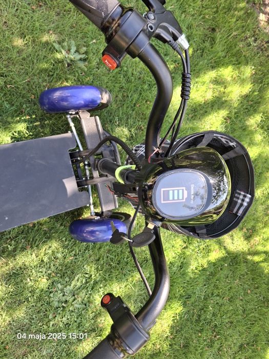Wózek z napędem elektrycznym