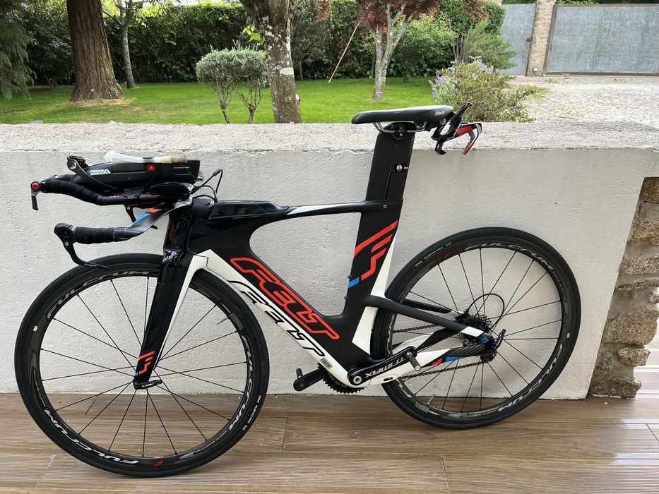Bicicleta de triatlo / contra-relógio FELT IA3
