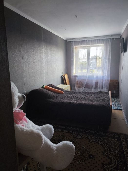 Продається 3-х кімнатна квартира в районі Нова Балашівка.