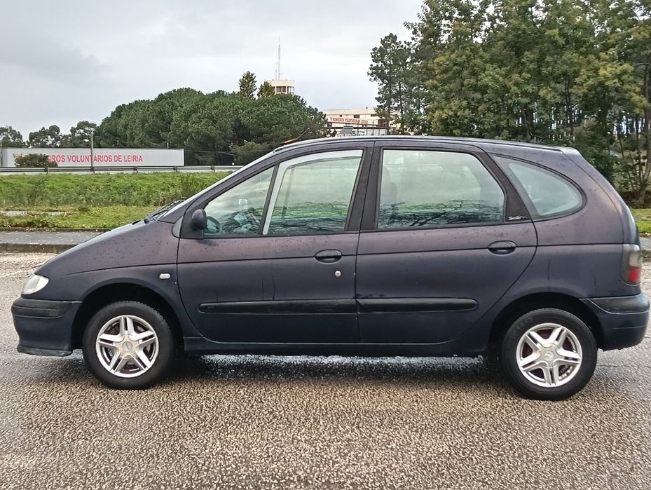 Renault Scénic 1.4 rt