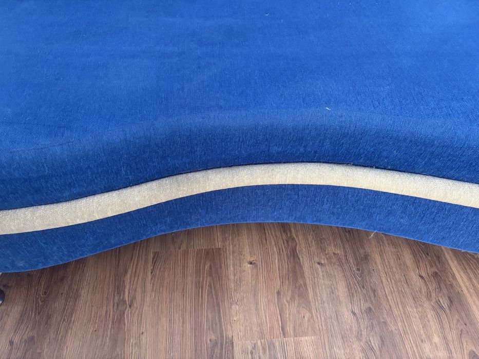 Sofa rozkladana z pojemnikiem