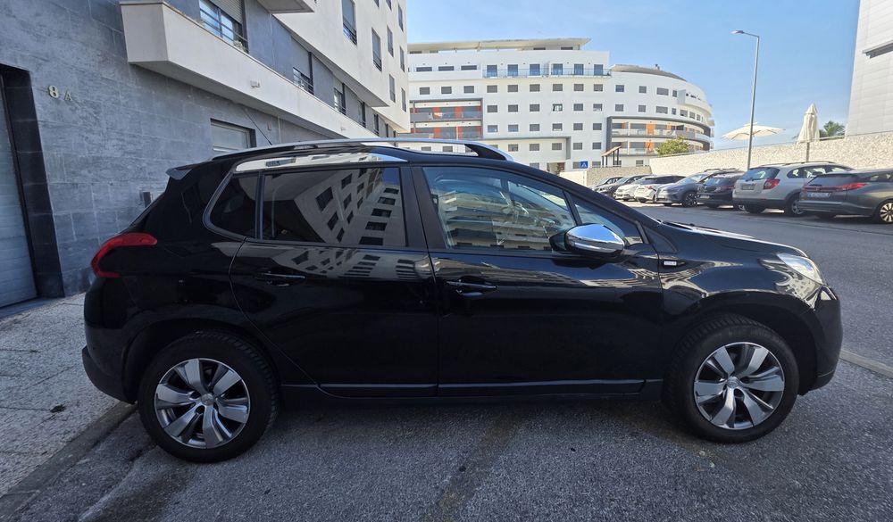 Peugeot 2008 — fotografia 5
