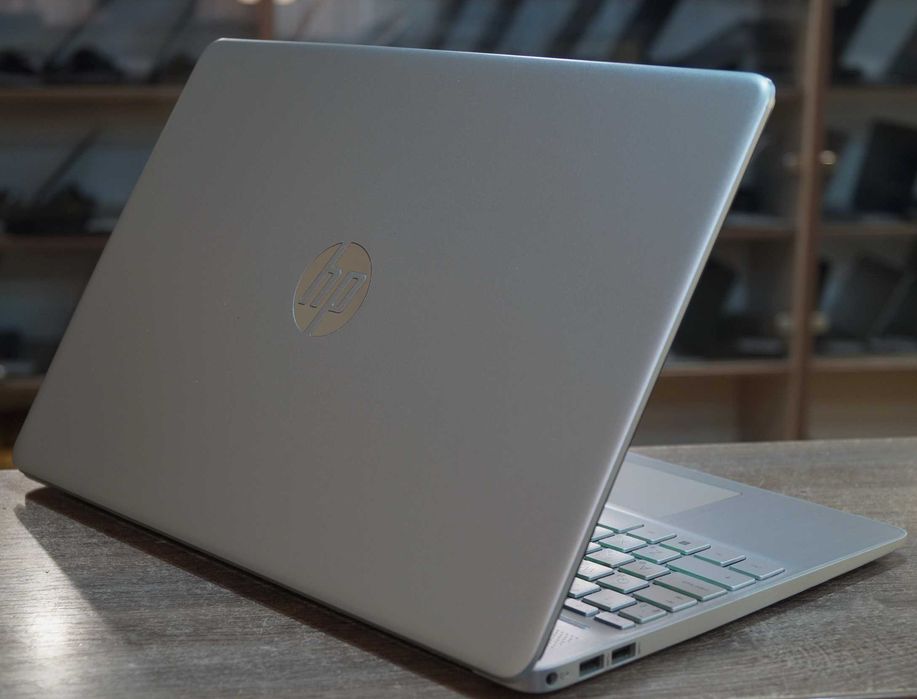 ГАРАНТІЯ HP (FullHD/Celeron N4120/RAM 8ГБ DDR4/SSD 256ГБ)TVOYO
