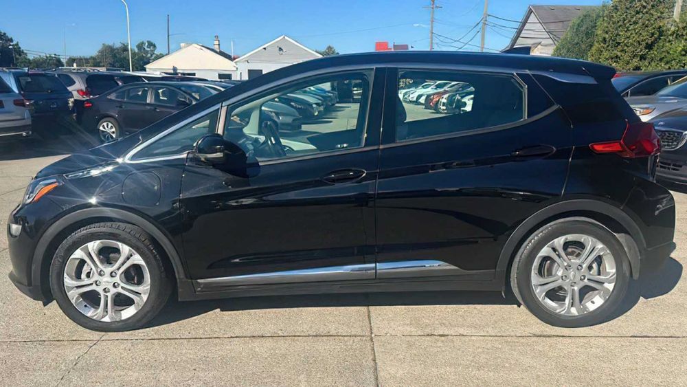 Chevrolet Bolt EV      2020