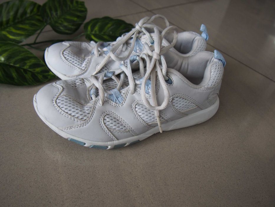 Buty adidasy sportowe białe 37 Hi-Tec