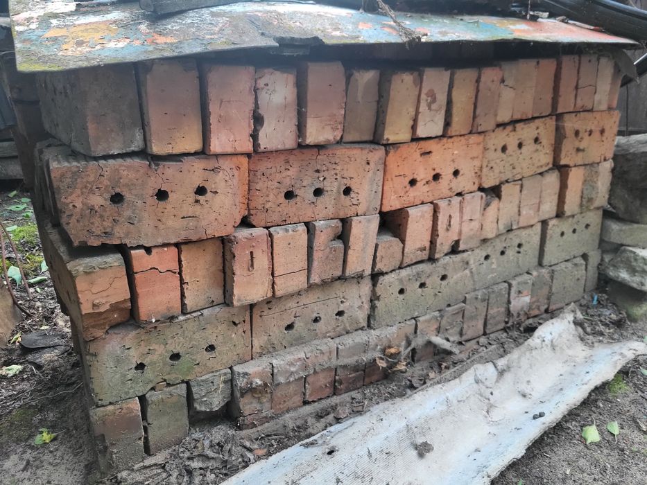 Продам червону цеглу