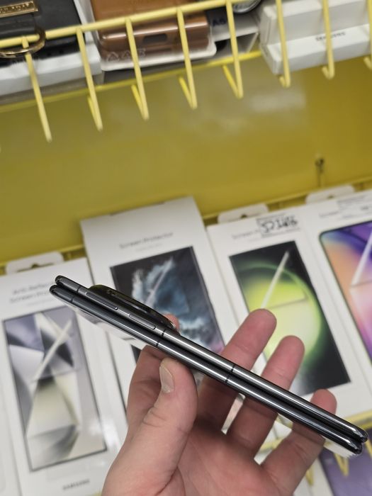 Huawei Mate X6  12/512gb