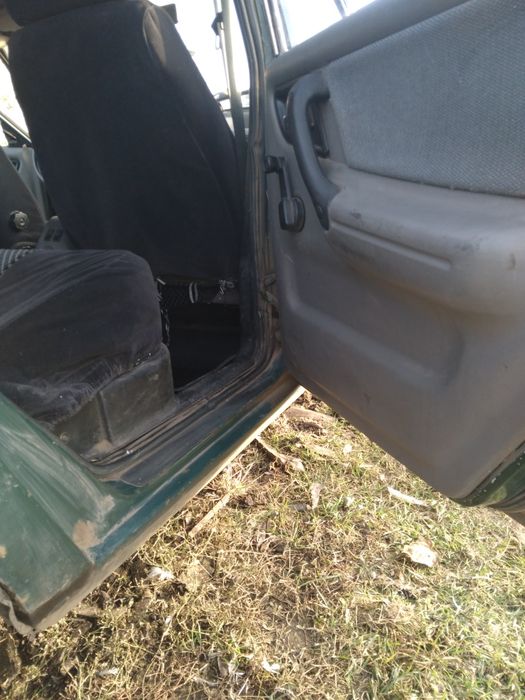 Автомобиль Газ3110