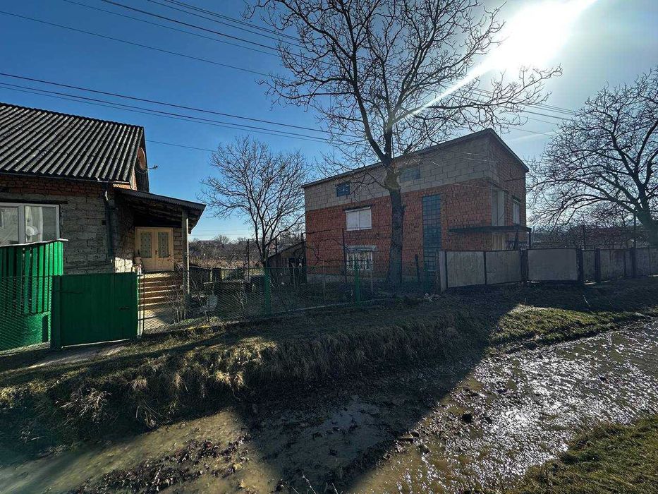 Продається будинок у селі Грушово