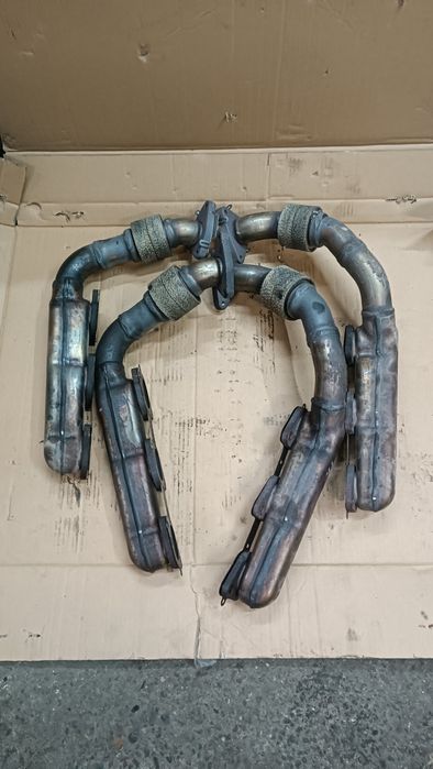 Випускний колектор OM642 3.0 CDI Mercedes Benz