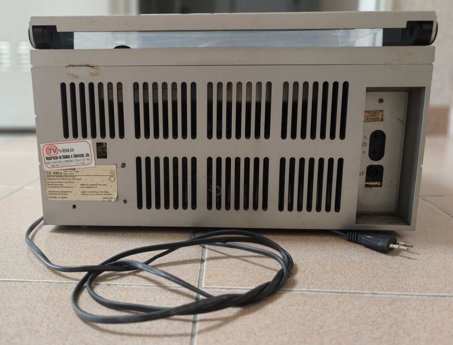 Grundig Compact Center 435 (Peças ou Colecionadores)