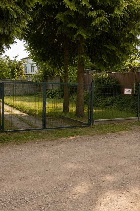 Mieszkanie bezczynszowe z ogrodem i garażem na sprzedaż- Duży potencjał- OKAZJA