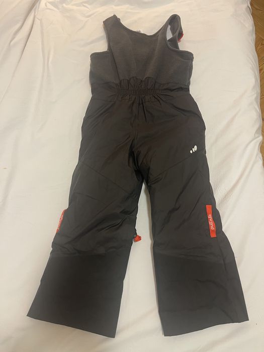 Jardineira Neve crianca