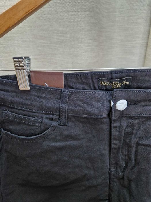 NOWE czarne jeansy z wysokim stanem rozm 46