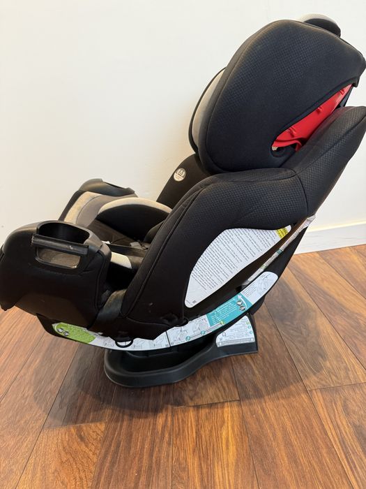 Автокрісло evenflo symphony dlx aahland gray