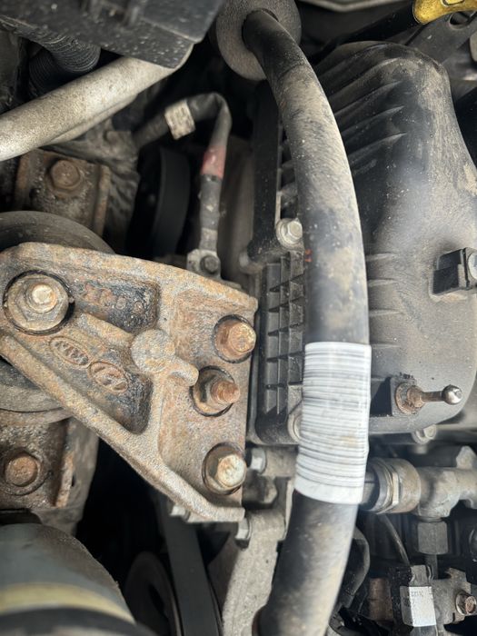 D4HB 2.2 дизель кіа соренто 2 хюндай санта фе під автомат