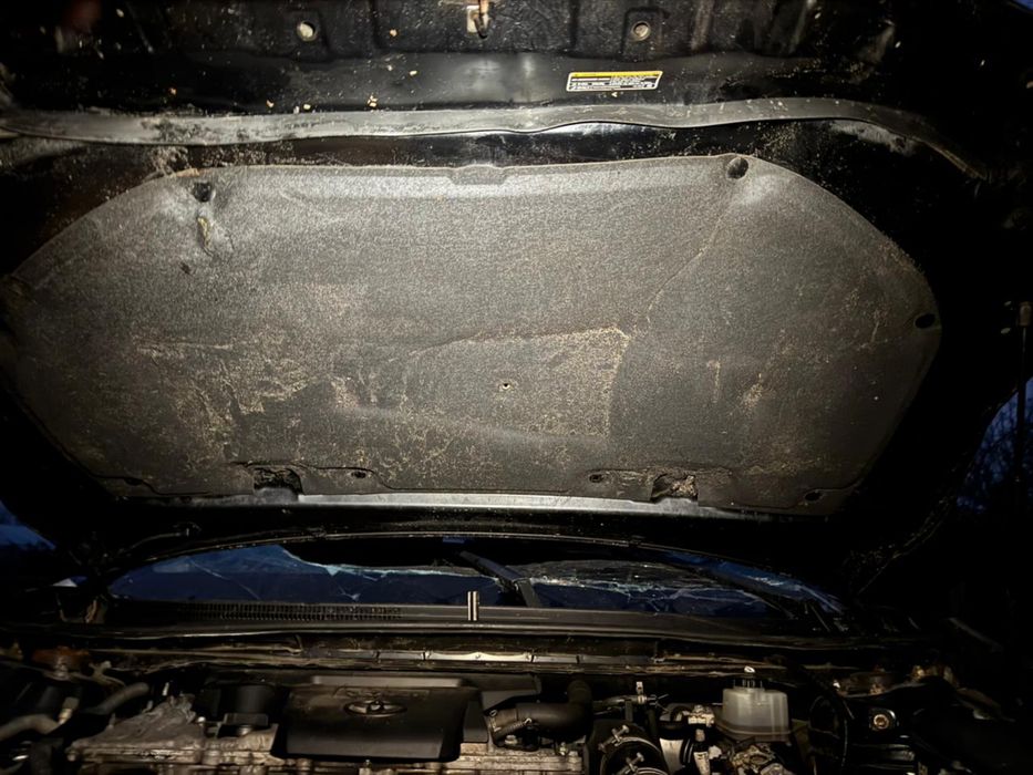 Обесшумка капота,шумка,утеплитель toyota camry 70
