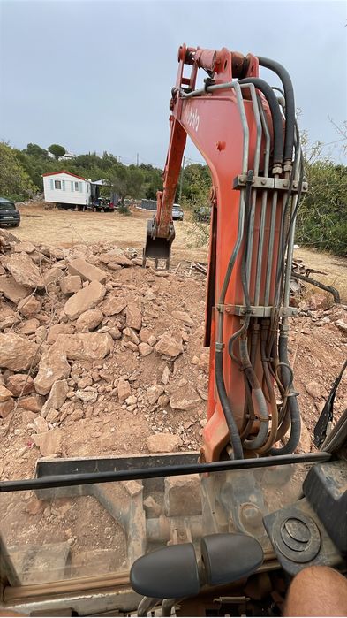 Serviço de Mini Giratoria 3.5t