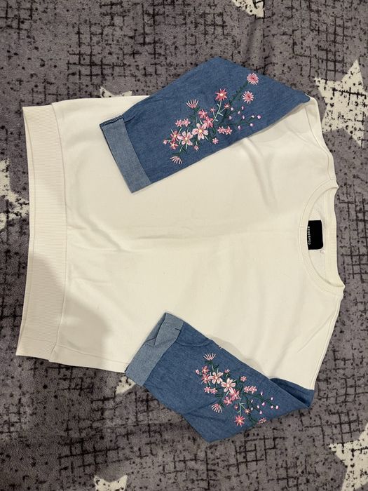 Светрики для дівчинки на ріст 146-152 см