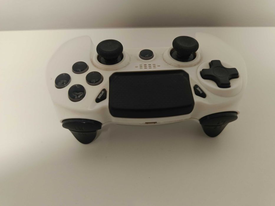 Kontroler bezprzewodowy do konsoli Cobra