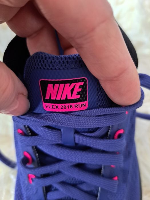 Buty damskie Nike do biegania