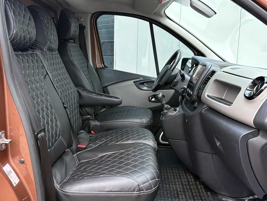 Renault Trafic      2015
