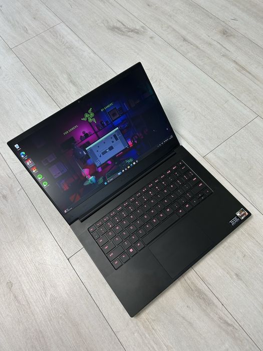 Ігровий ноутбук Razer Blade 14 Ruzen 9 6900НX + RTX3070ti 8G + 2К 165Hz
