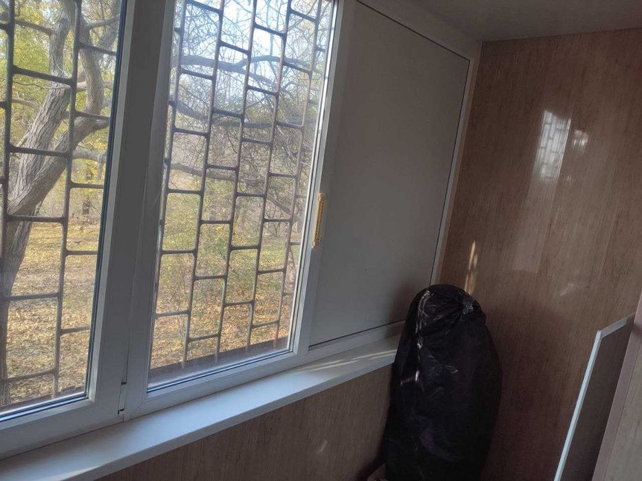 Продаж затишної  двохкімнатної квартири в Заводському районі