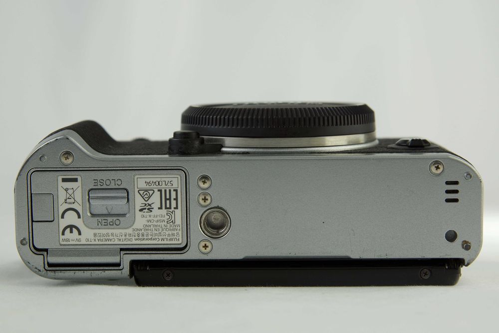 Aparat foto FUJIFILM X-T10 Body 16.3Mpx + SDXC 64GB # Gwarancja FV