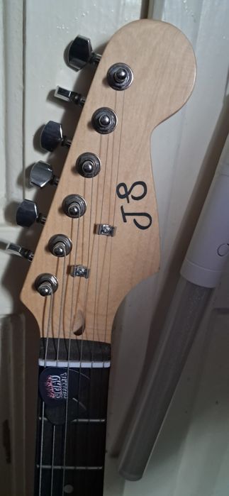 Електро Гітара J8 HMG 101