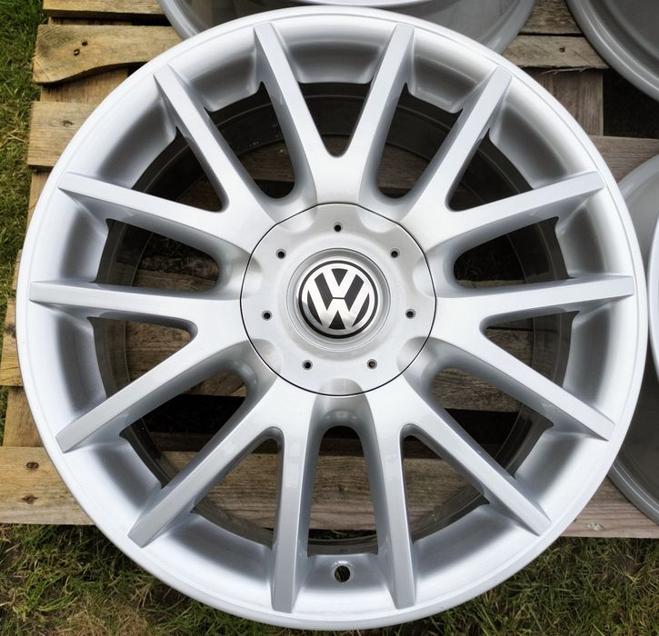 Felgi Oryginał VW Golf GTI Sharan Caddy Touran jetta 5x112 7x17 ET54