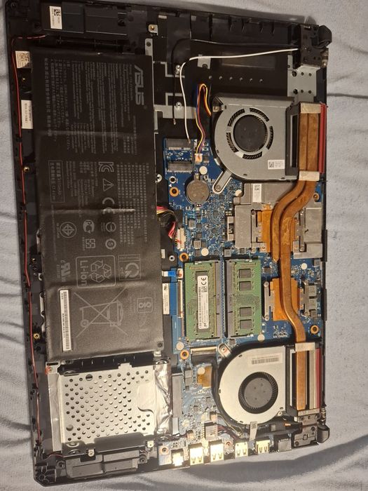 Uszkodzony laptop asus gaming tuf