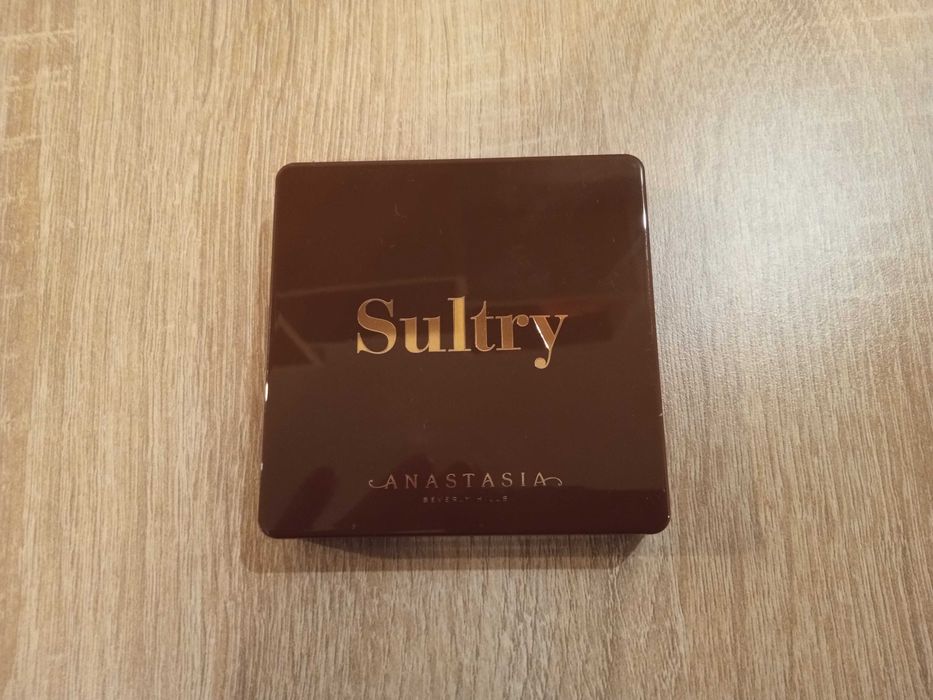Cienie Sultry Anastasia Beverly Hills
