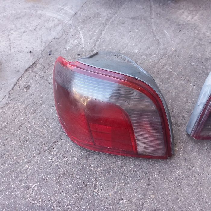 Farois traseiros toypta yaris