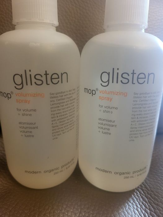 спрей для объема волос MOP Glisten Volumizing Spray.