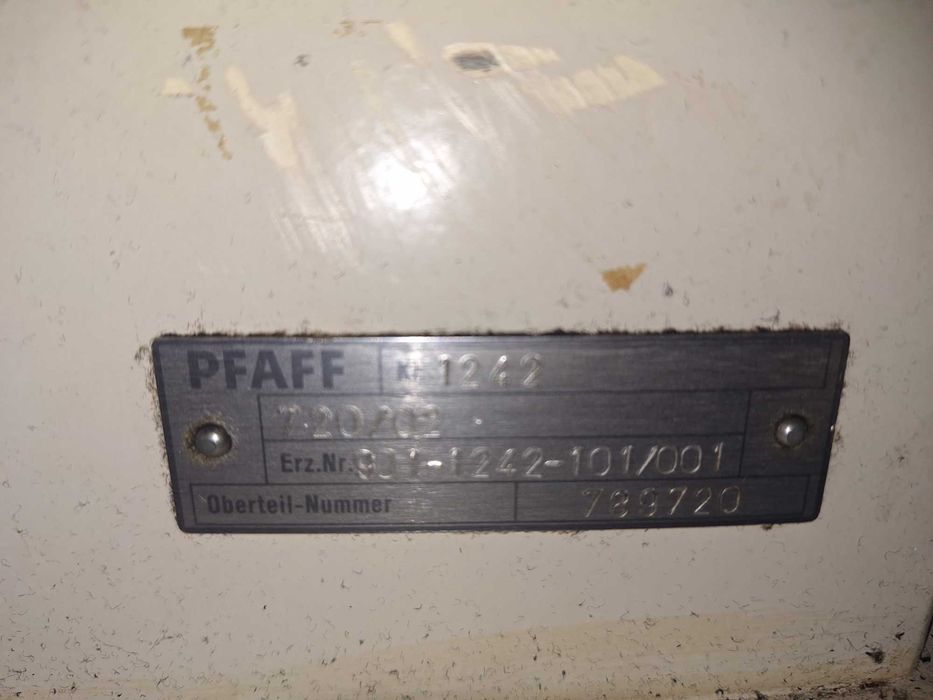 Pfaff 1242 dwuiglowka maszyna szwalnicza