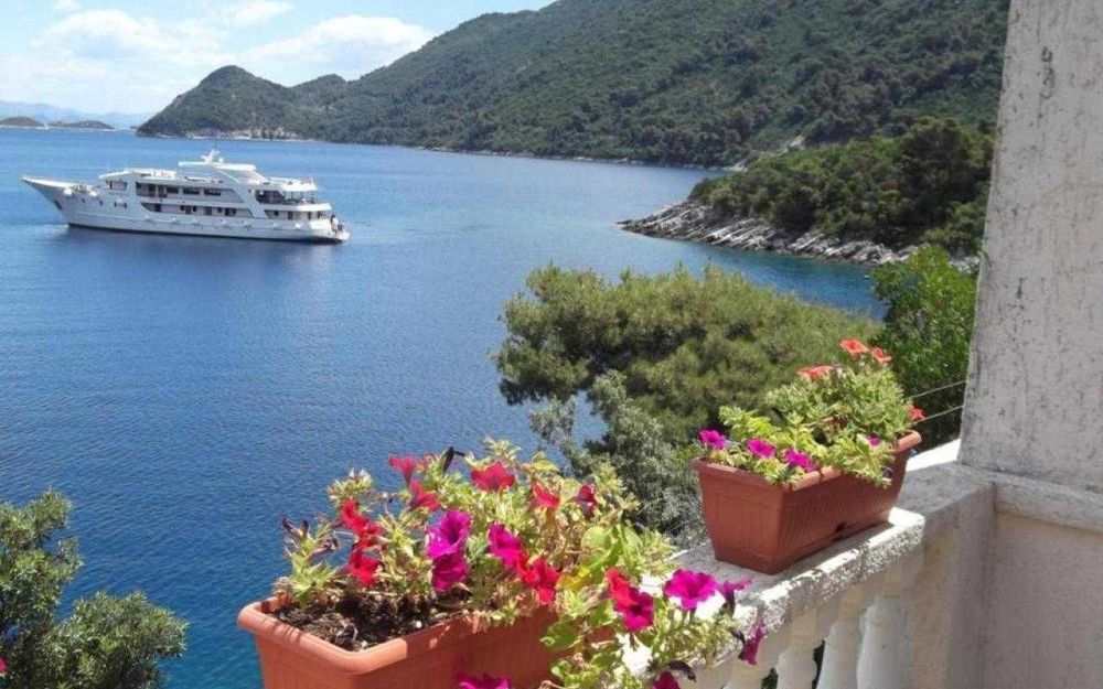 ХИТ! Первая линия моря! Дом в Хорватии, Дубровник. Пляж! Причал!