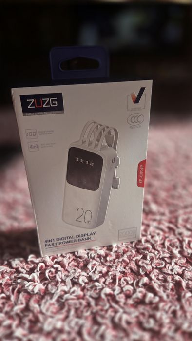 Пауэрбанки 20т mAh (два по цене одного) со встроенными кабелями и 10000 mAh Forever