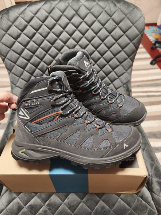 Водонепроникні McKinley Vulcanus Mid AQX W Vibram 42р