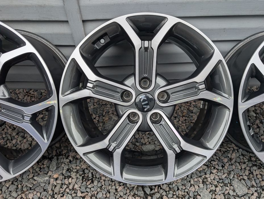 Комплект титанових дисків Kia 5/114.3 R18 5*114.3 18 ET45