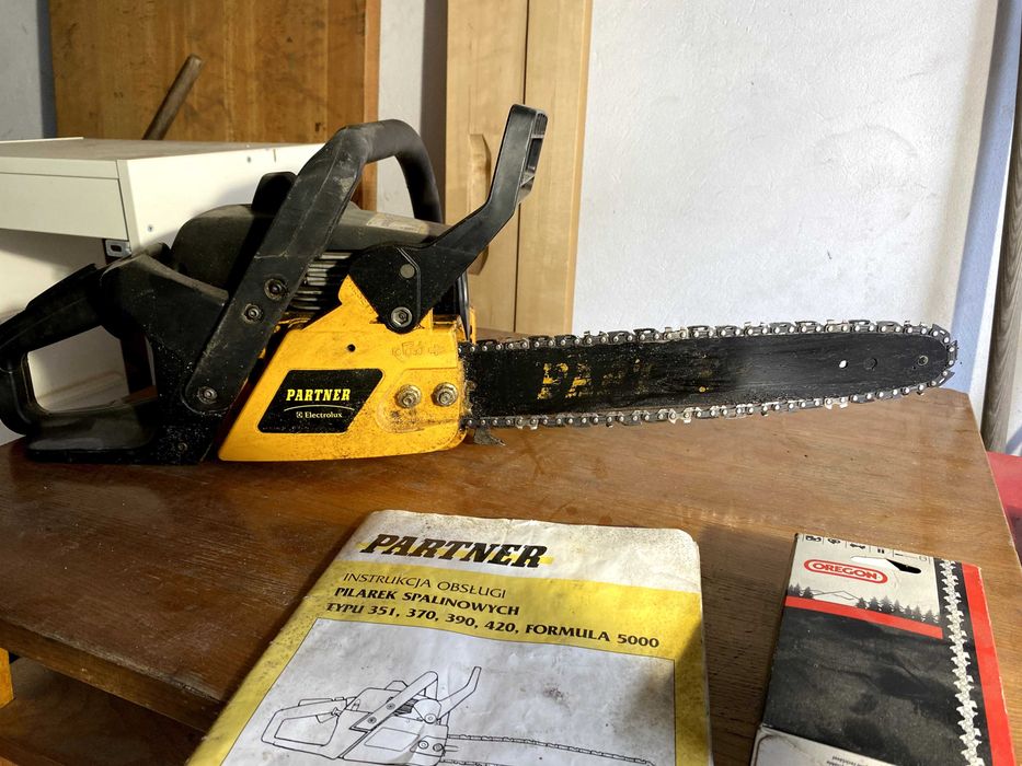 Pilarka Spalinowa Partner 351