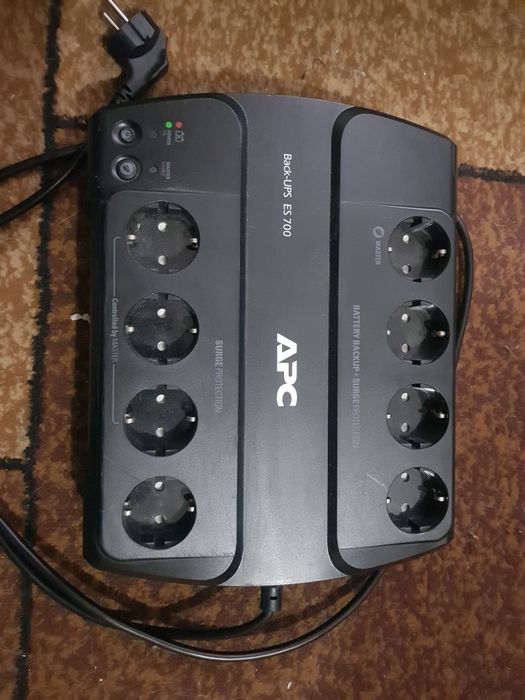 ДБЖ APC Back-ups ES 700