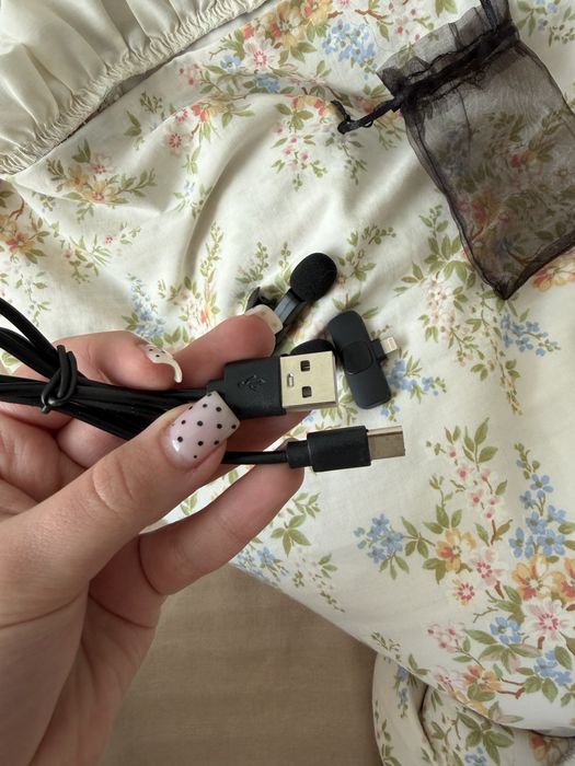 Петличний бездротовий мікрофон (lightning, 5-14 iphone)