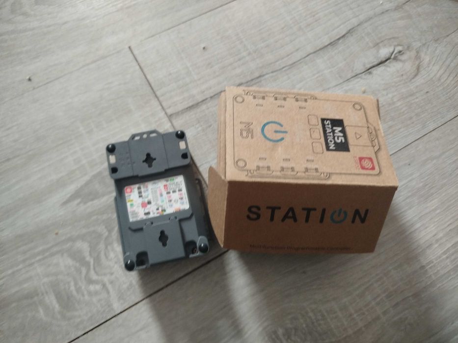 M5Stack Station - zestaw deweloperski ESP32 IoT - wersja akumutolarow