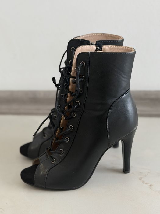 Туфлі для High Heels
