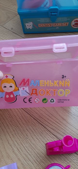 Набор доктора  , парикмахера .